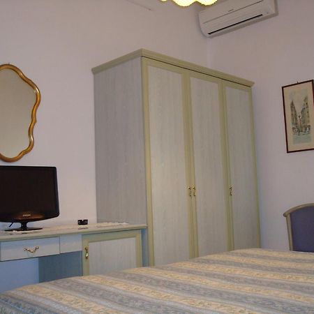 Hotel Villa Rona Forte dei Marmi Exteriér fotografie